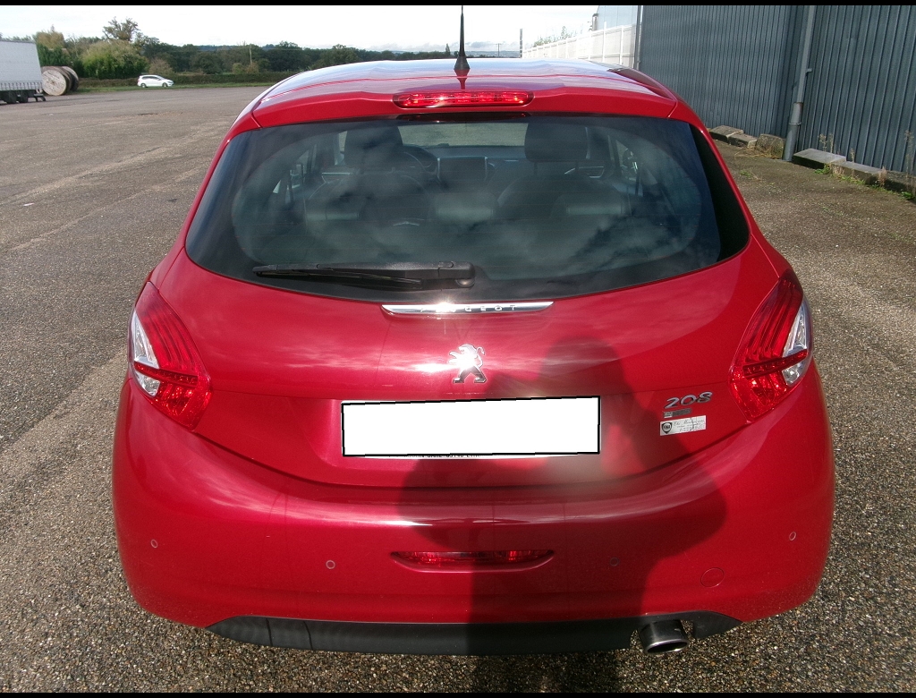 Peugeot 208 - PTECH 110 ALLURE BVM