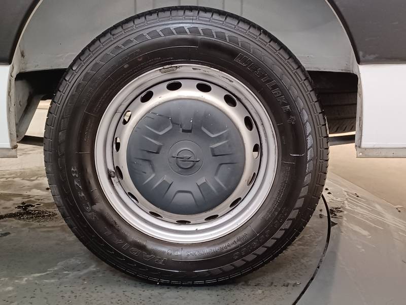 Opel Movano - (30) F3300 L2H2 135 CH BITURBO