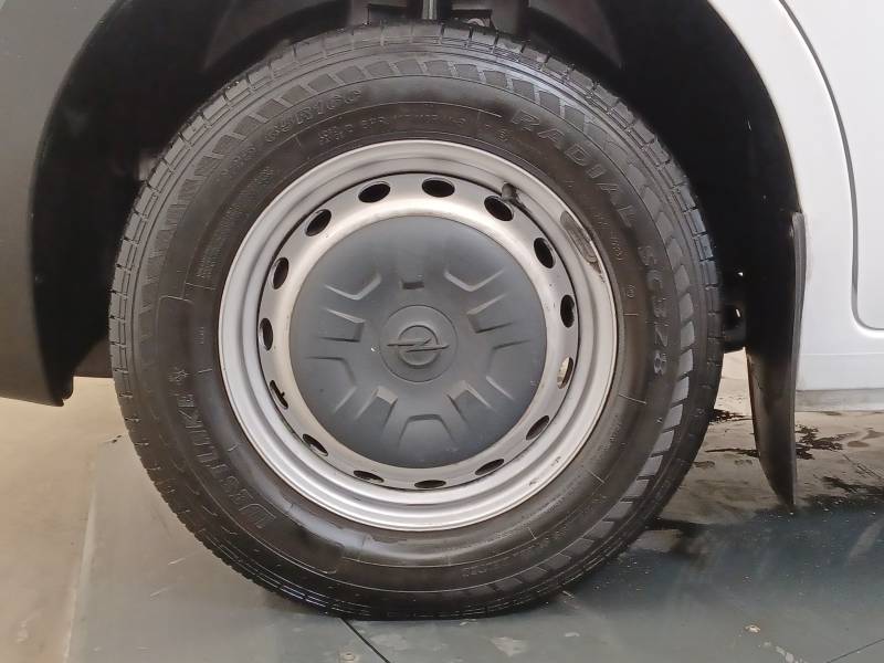 Opel Movano - (30) F3300 L2H2 135 CH BITURBO