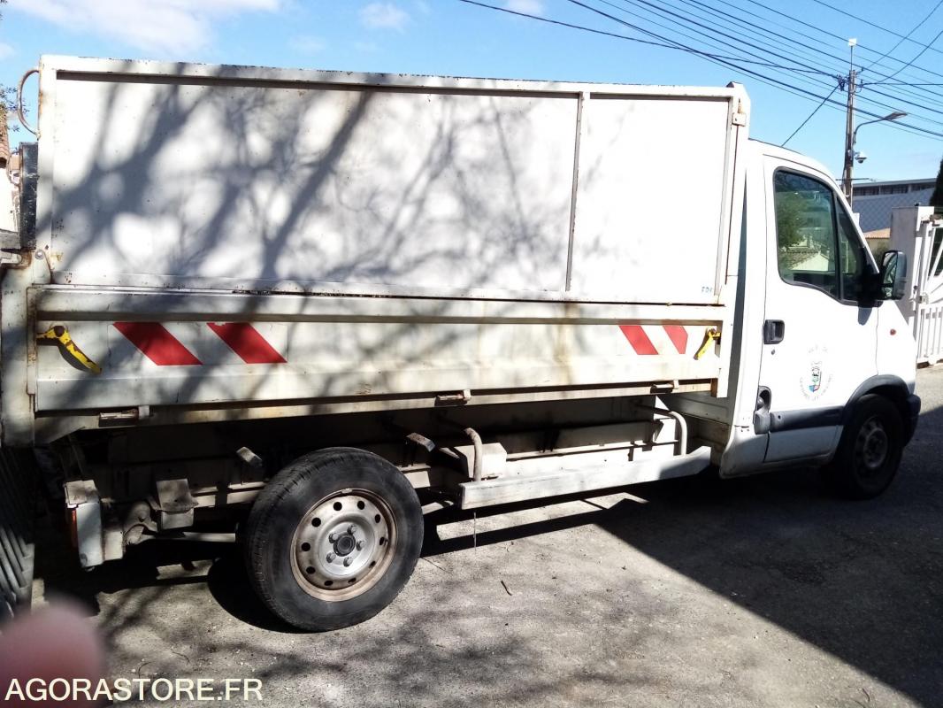 Renault Master Benne Basculante 2,5D 80CV